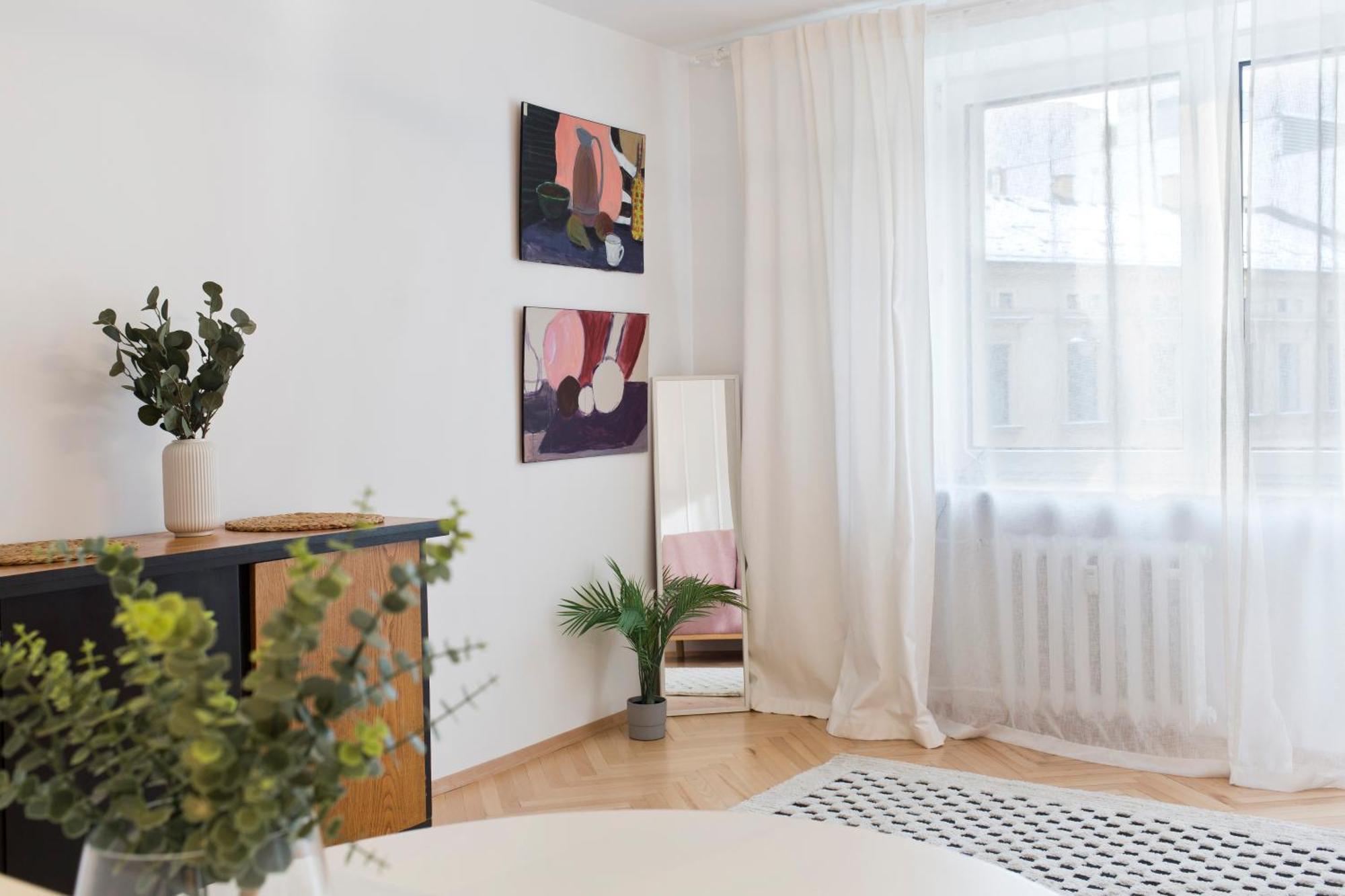 Beautiful & Cozy Next To Main Market Apartament