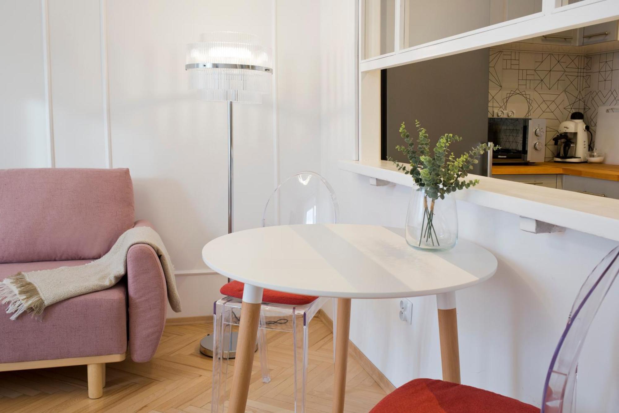 Apartment Beautiful & Cozy Next To Main Market *