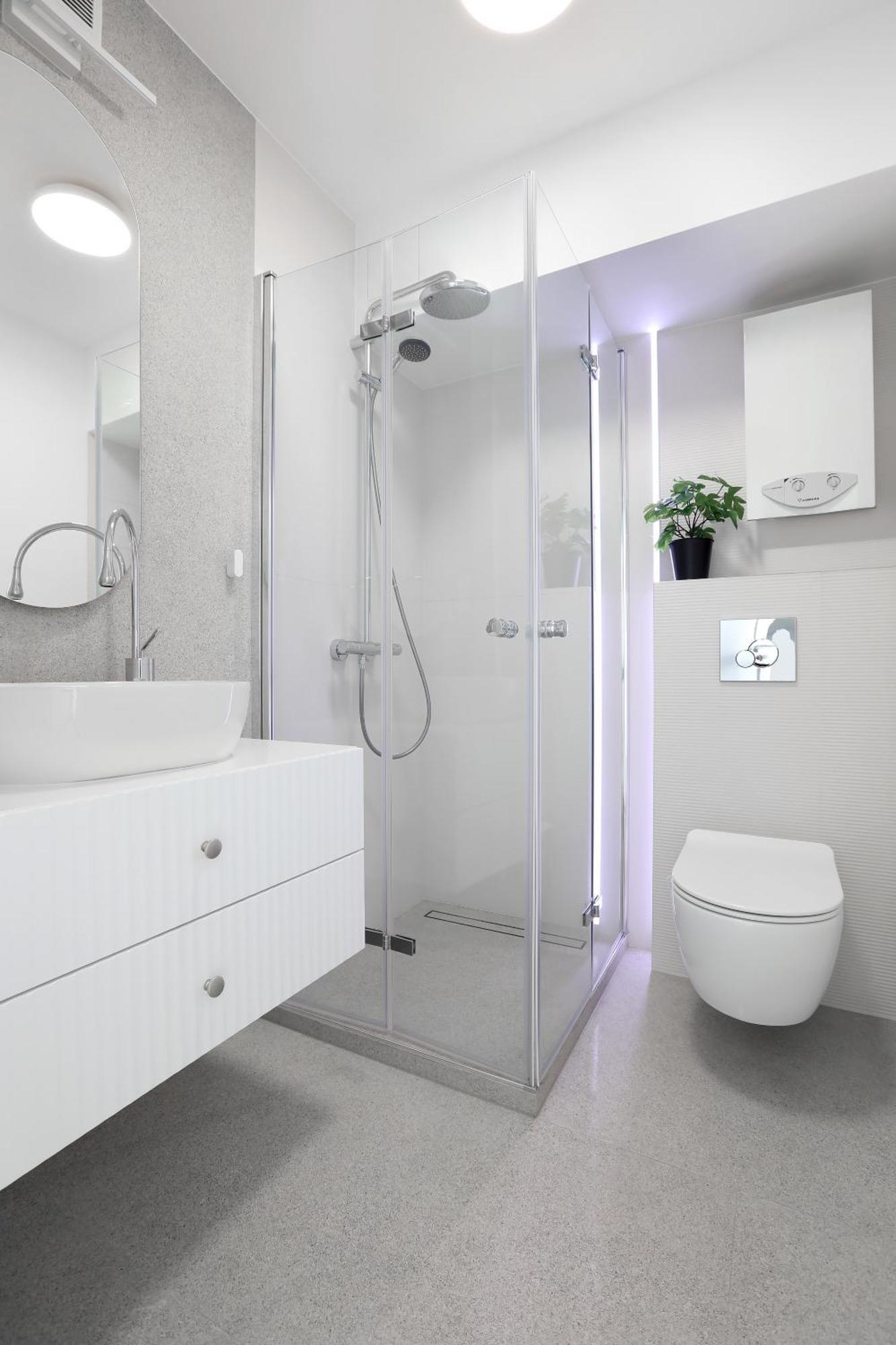 Beautiful & Cozy Next To Main Market Apartment *
